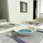 Portosalvo Holiday House *