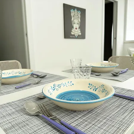 Portosalvo Holiday House *