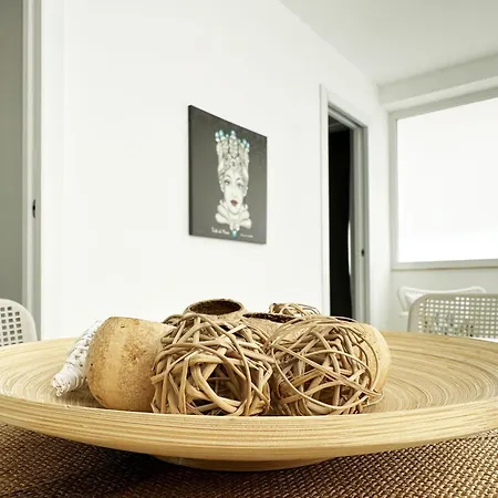 Portosalvo Holiday House 펜션