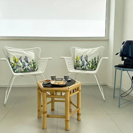 Portosalvo Holiday House *