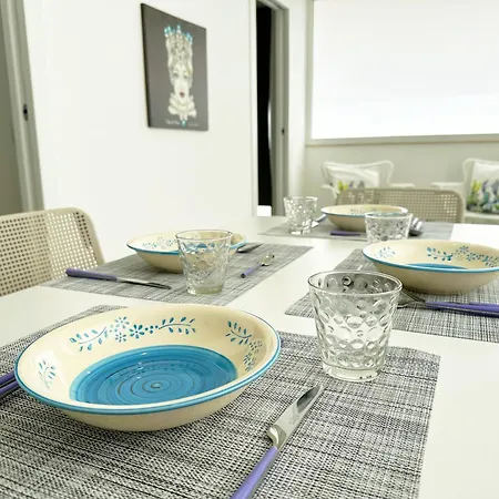 Portosalvo Holiday House 마리나디라구사